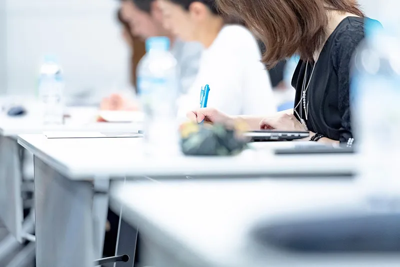 開催セミナー背景画像